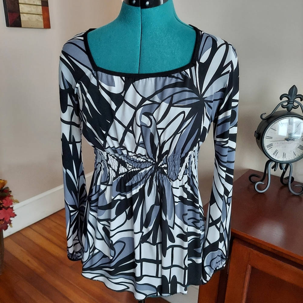 Signature by Larry Levine Smocked Empire Waist Blouse S